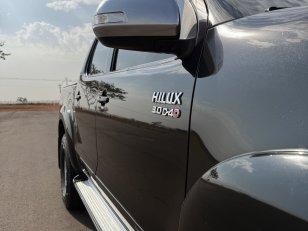 Foto 9 - Toyota Hilux SRV 3.0 Turbo Diesel 4x4
