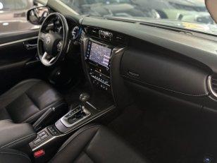 Foto 9 - Toyota Hilux SW4 SRX 2.8 Turbo Diesel 4x4