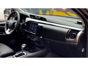 Foto 10 - Toyota Hilux SRX 2.8 Turbo Diesel 4x4