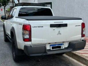 Foto 3 - Mitsubishi L200 Savana GLS 2.4 Turbo Diesel 4x4