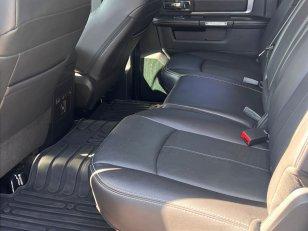 Foto 9 - RAM Classic Laramie Night Edition 5.7 V8 Gasolina 4x4