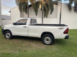 Foto 2 - Toyota Hilux 2.8 Turbo Diesel 4x4 C.S