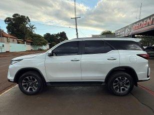 Foto 5 - Toyota Hilux SW4 SRX Platinum 2.8 Turbo Diesel 4x4