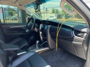 Foto 8 - Toyota Hilux SW4 SRV 2.7 Flex 4x2