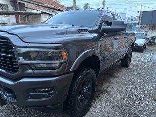 Foto 2 - RAM 2500 Laramie Night Edition 6.7 Turbo Diesel 4x4