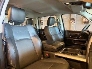 Foto 6 - RAM 2500 Laramie 6.7 Turbo Diesel 4x4