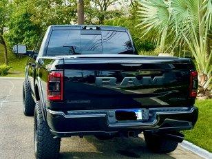 Foto 2 - RAM 3500 Laramie Night Edition 6.7 Turbo Diesel 4x4