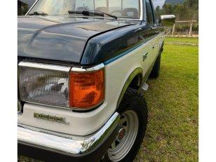Foto 6 - Ford F1000 XLT 2.5 Turbo Diesel 4x2 C.S