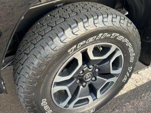Foto 10 - Toyota Hilux SRX 2.8 Turbo Diesel 4x4