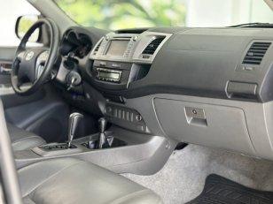 Foto 6 - Toyota Hilux SRV 3.0 Turbo Diesel 4x4