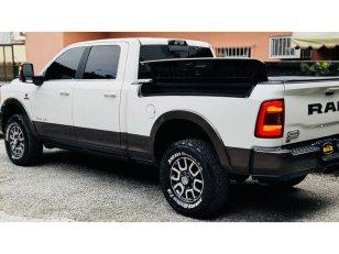 Foto 5 - RAM 3500 Longhorn Limited 6.7 Turbo Diesel 4x4