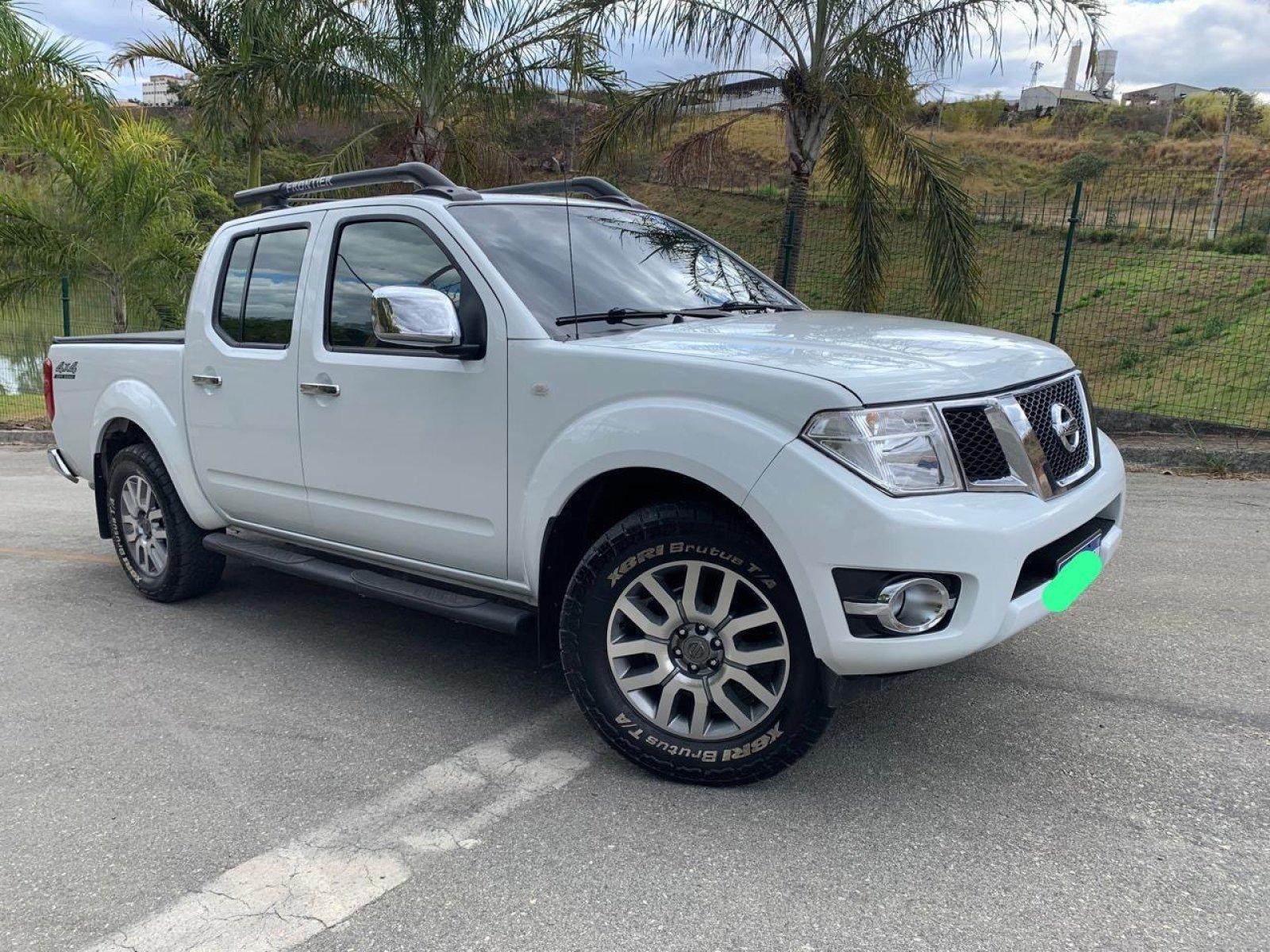 Foto 10 - Nissan Frontier SL 2.5TDi 16v 4x4 C.D.