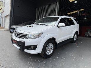 Foto 1 - Toyota Hilux SW4 SRV 3.0 Turbo Diesel 4x4