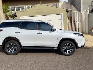 Foto 4 - Toyota Hilux SW4 SRX Platinum 2.8 Turbo Diesel 4x4