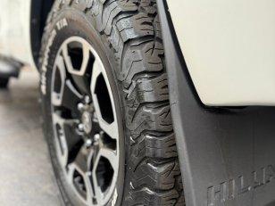 Foto 10 - Toyota Hilux 2.8 Turbo Diesel 4x4 C.S