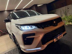 Foto 2 - Toyota Hilux SW4 GR-S 2.8 Turbo Diesel 4x4
