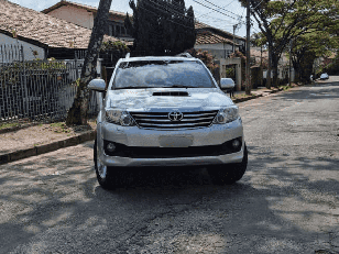 Foto 2 - Toyota Hilux SW4 SRV 3.0 Turbo Diesel 4x4