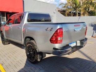 Foto 4 - Toyota Hilux SRV 2.8 Turbo Diesel 4x4