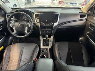 Foto 6 - Mitsubishi L200 Triton Sport HPE-S 2.4 Turbo Diesel 4x4