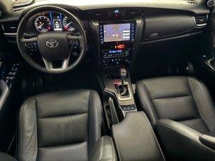 Foto 8 - Toyota Hilux SW4 SRX 2.8 Turbo Diesel 4x4