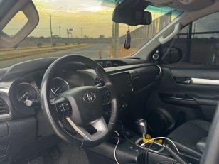 Foto 4 - Toyota Hilux SRX 2.8 Turbo Diesel 4x4