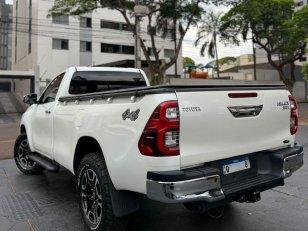 Foto 5 - Toyota Hilux 2.8 Turbo Diesel 4x4 C.S