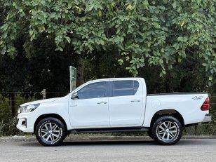 Foto 4 - Toyota Hilux SR 2.8 Turbo Diesel 4x4