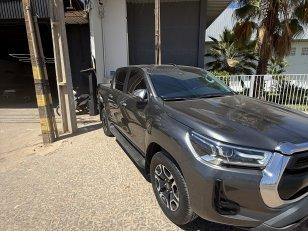 Foto 8 - Toyota Hilux SRX 2.8 Turbo Diesel 4x4