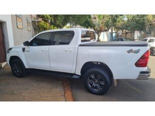 Foto 6 - Toyota Hilux SR 2.8 Turbo Diesel 4x4