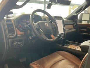 Foto 4 - RAM 3500 Longhorn Limited 6.7 Turbo Diesel 4x4