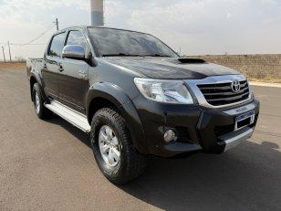 Foto 1 - Toyota Hilux SRV 3.0 Turbo Diesel 4x4