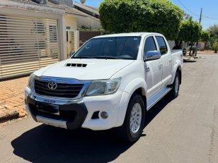 Foto 2 - Toyota Hilux SRV 3.0 Turbo Diesel 4x4