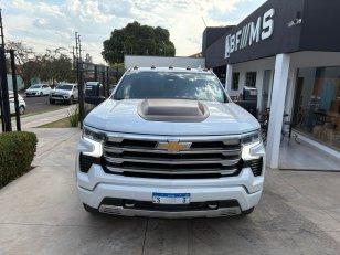 Foto 2 - Chevrolet Silverado 1500 High Country 5.3 V8 Gasolina 4x4
