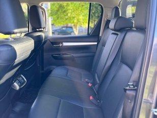 Foto 8 - Toyota Hilux SRX 2.8 Turbo Diesel 4x4