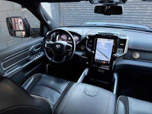 Foto 4 - RAM 2500 Laramie Night Edition 6.7 Turbo Diesel 4x4