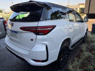 Foto 3 - Toyota Hilux SW4 GR-S 2.8 Turbo Diesel 4x4
