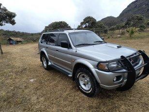 Foto 1 - Mitsubishi Pajero Sport GLS 2.8TD 4x4