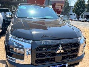 Foto 1 - Mitsubishi Triton HPE-S 2.4 Bi-Turbo Diesel 4x4