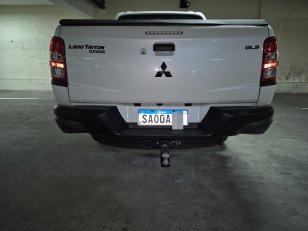 Foto 4 - Mitsubishi Triton GLS 2.4 Bi-Turbo Diesel 4x4