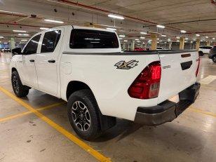 Foto 4 - Toyota Hilux STD 2.8 Turbo Diesel 4x4