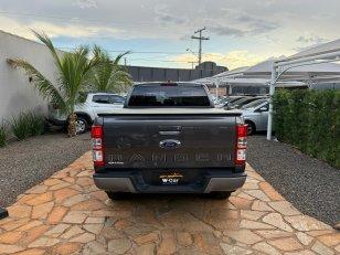 Foto 6 - Ford Ranger XLS 2.2 Turbo Diesel 4x4