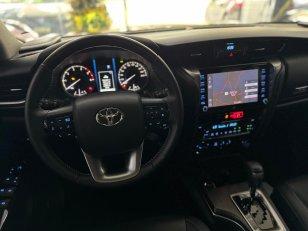 Foto 9 - Toyota Hilux SW4 SRX 2.8 Turbo Diesel 4x4