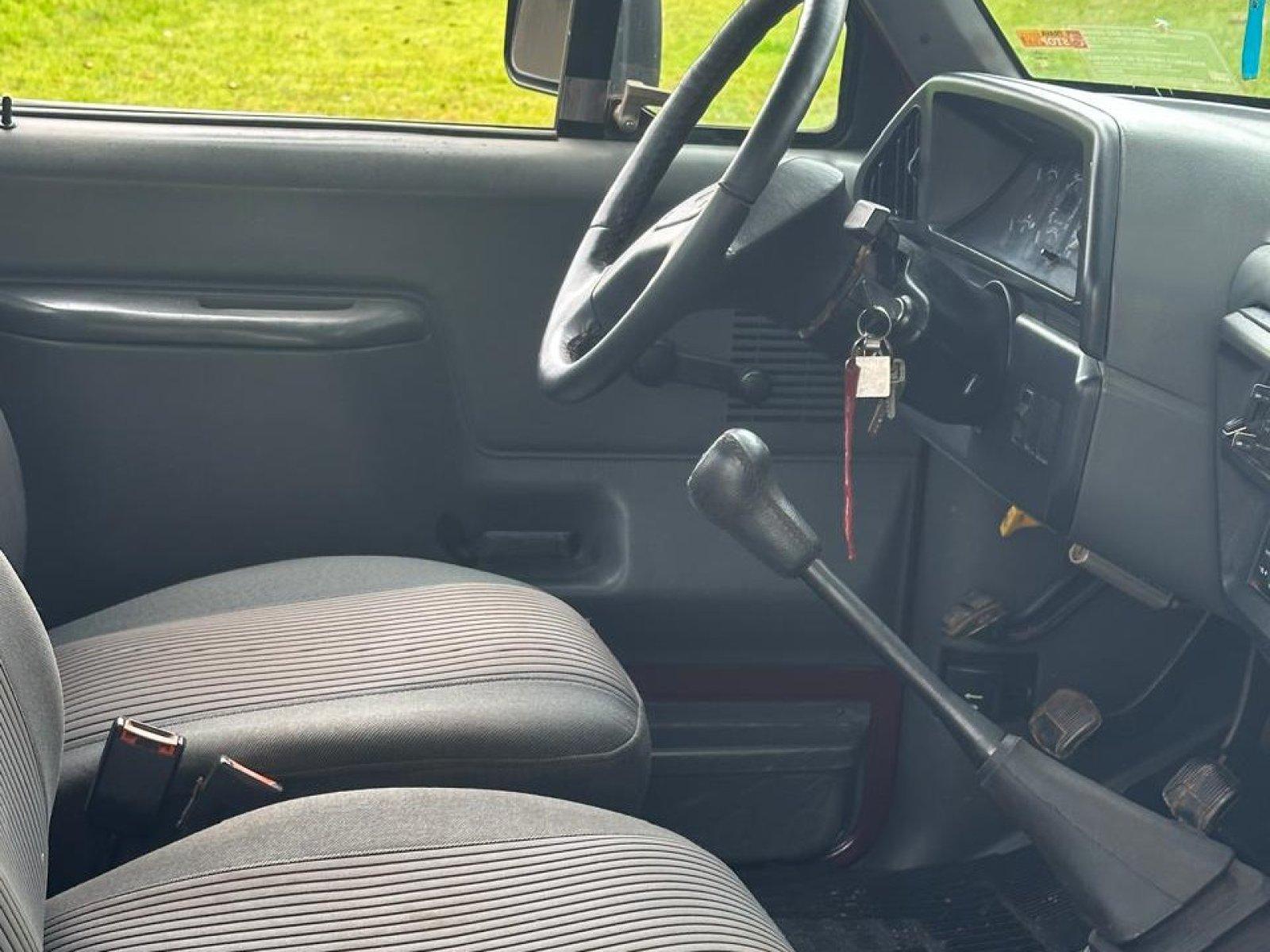 Foto 7 - Ford F1000 XL 4.3 Turbo Diesel 4x2 C.S