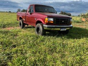 Foto 1 - Ford F1000 XL 4.3 Turbo Diesel 4x2 C.S