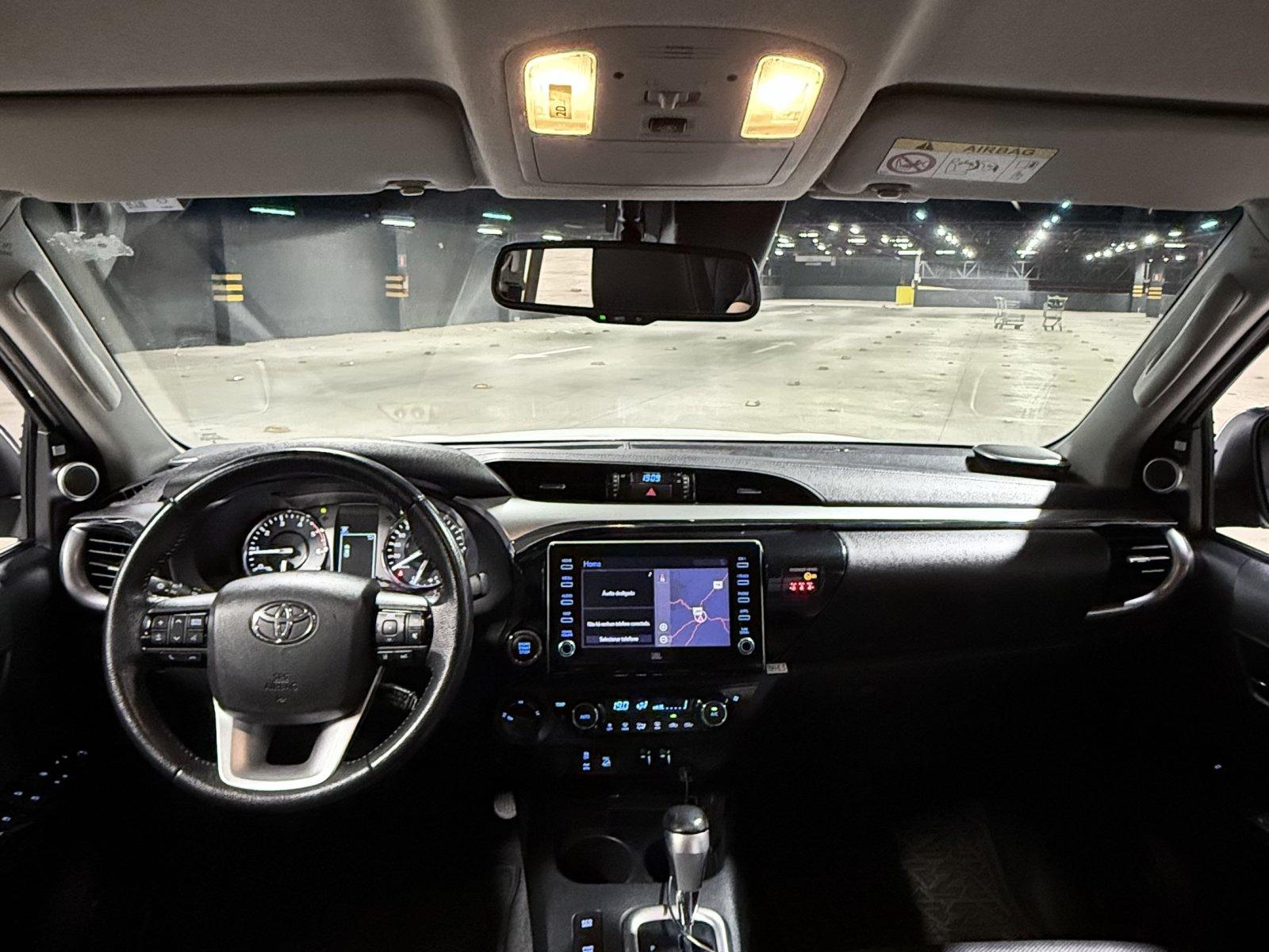 Foto 7 - Toyota Hilux SRX 2.8 Turbo Diesel 4x4