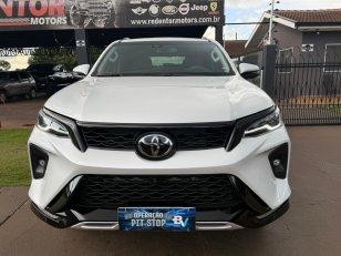 Foto 2 - Toyota Hilux SW4 SRX Platinum 2.8 Turbo Diesel 4x4