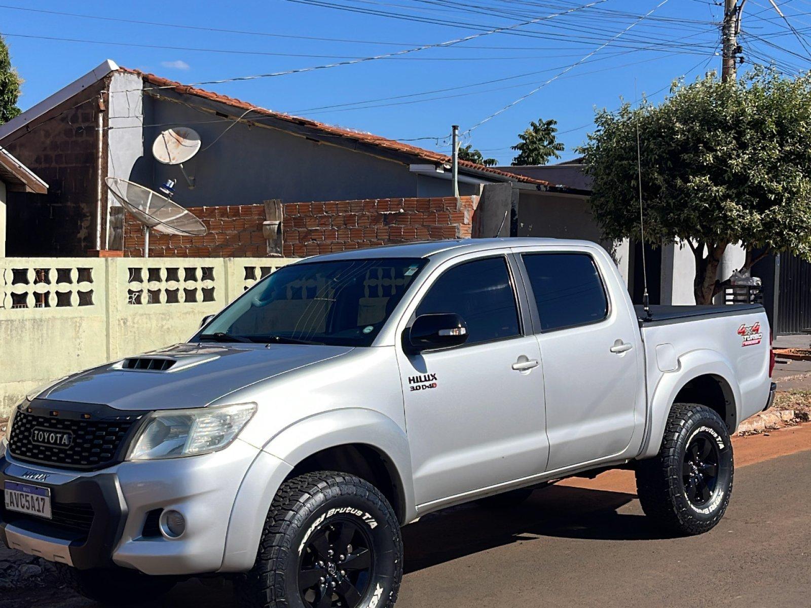 Foto 3 - Toyota Hilux SRV Top 3.0 Turbo Diesel 4x4