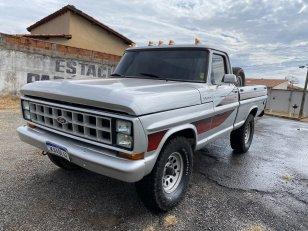 Foto 2 - Ford F1000 3.9 Diesel