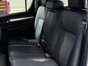 Foto 9 - Toyota Hilux SRX 2.8 Turbo Diesel 4x4